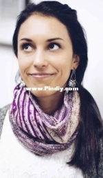 Winter Trails Cowl by Joji Locatelli