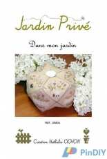 Jardin Prive DM04 - Dans mon Jardin Biscornu - Pincushion