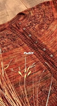 Marte is Pampas Cardigan by Jamie Fosburg - SpringStitchKnits