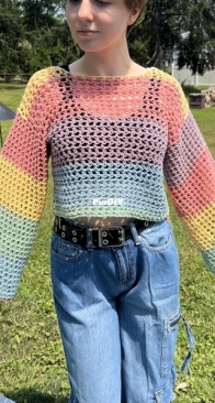 Maria Flora Crochet Creations - Sarah Lockley - Mesh Crochet Sweater