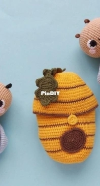 Pattern Leka Toys - Helen / Elena Abrosimova - Bee and Hive