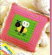 Michele Wilcox -  EC00049 Bee Pillow - Free
