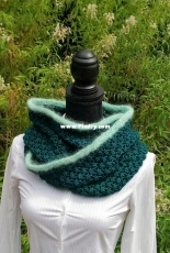 Green Pyrenees Cowl by Aitana Villa - Sugar Woolly - English,Spanish - Free