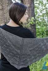 Cascade Yarns-DK442-Llamerino Shawlette by Shannon Dunbabin-Free