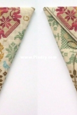 Quaker Motif Scissor Pocket by Barbara Bernard - A Token of Love PCS