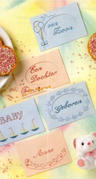 Erica Fortgens Embroidering Initials on Paper   Initialen Borduren op Papier - Dutch