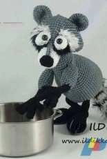 IlDikko - Ildikó Strüning - Rupert the Raccoon - German - Translated