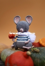 Grannys Crochet Hook - Masha Yarkova - Mitja the jumping mouse