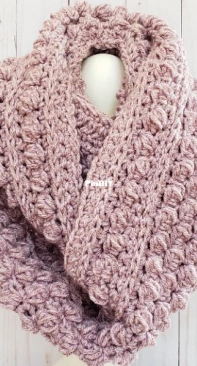 Kathys Crochet Closet - Kathy Olivarez - Posh Puffs Infinity Scarf
