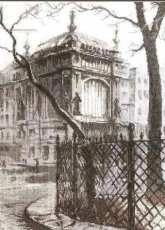 Charivna Mit M-67 St. Petersburg Courtyard