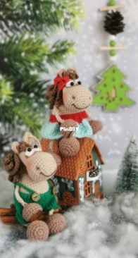 Tatsok Toys - Tatyana/Tatiana Sokolova - Татьяна Соколова - The Smiling Horse - Коняшки-улыбашки - Russian - Free