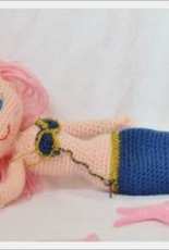 nisamla amigurumi doll