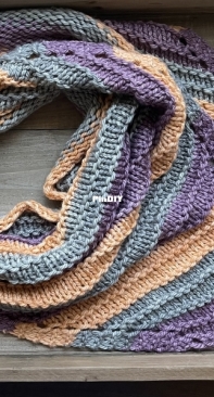 The Krewe Shawl by Amanda Massingill-Free