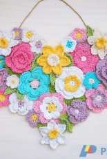 Accessorise - Ana D - Flower Heart Wall Decor