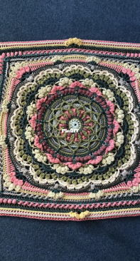 Lifestyle by Ella - Elisabeth Laitila - February Mandala Square - Free