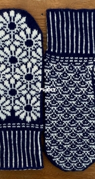 Kyoto Mittens by Kathy Lewinski