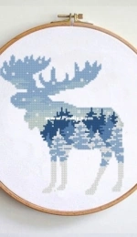 Oh My Stitches - Winter Woodland Moose PCS + XSD