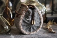 Baggu Pouch N°3 by Beatrice Mase-  English, French