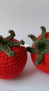 Hobbii - Signe Elfriede - Tomato Play Food - Pomodoro Gioco - No. 2094-214-8293 - Italian - Free