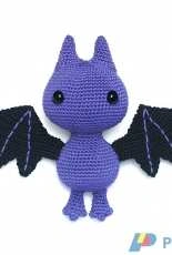 DIY Fluffies - Mariska Vos-Bolman - Bat amigurumi - English and Dutch