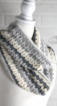 Winding Road Crochet - Lindsey Dale - Cluster Stitch Crochet Infinity Scarf - Free