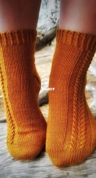 Calcetines Madriz by Vanessa Casal - English, Spanish