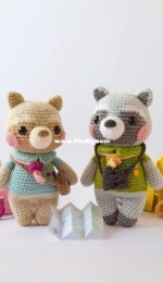 Lemon yarn creations - Andreia Ferreira- River and Rocco the Scout Raccoons