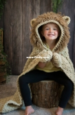 MJs Off The Hook Designs - Michelle Moore - Hooded Lion Blanket