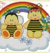 Aliona Alionca Ricamo - Bees on a Cloud