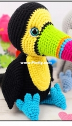 Sweet Oddity Art - Carolyne Brodie - Tango the toucan - Spanish - Translated