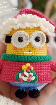 Beary Bearnita - Phạm Hiền Hạnh - Christmas Tree, Santa Claus, and Christmas Deer Minions