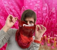 Hopeful cowl by Petra Breakstone