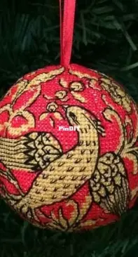 Stitch Home - RinkaZee - Sheksninskaya Gilt Painting Ball by Marina Khachanova XSD