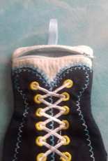 Des pochettes corsets en ITH