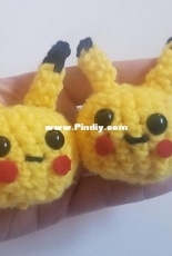 Hooked on Homemade - Natalie Rios - Pikachu Keychain - Free