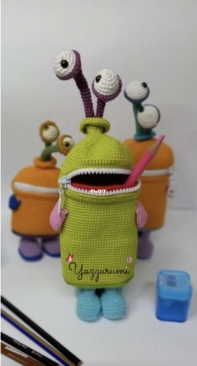 Yazgurumi - Gül Kodal - Monster Pencilcase - Canavar Kalemlik - Turkish