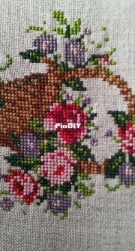 Small flowerbasket.