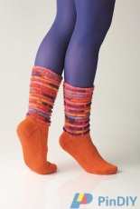 Schachenmayr-R0244-Between the Lines Socks by Charles D. Gandy - Free