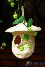 Sandra Claesen - Bird House