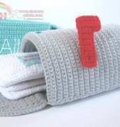 CrochetNPlayDesigns - CraftyAnna - Mailbox