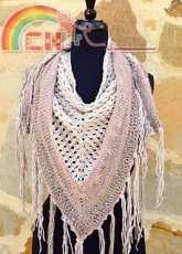 Sandstorm Shawl by Benjamin Matthews
