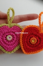 Hook And Marvellous - Andrea Leek - Hanging Heart Decoration - Free