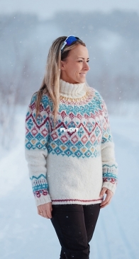 Levi Sweater by Christina Gjertsen - Sisu Knitwear