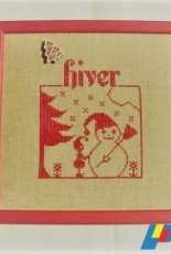 cadre avec une broderie "Hiver" brodé
