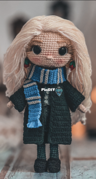 Calypso Boutiquee - Geraldyn Chirinos De Sousa - Luna Lovegood uniform version - English