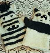 Panda and Zebra - hand puppets (English)