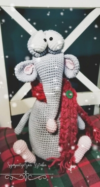 Christmas rat :)