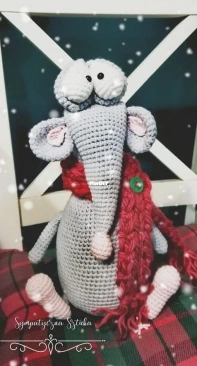 Christmas rat :)