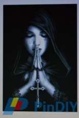 Praying by L.Yuckchuk XSD