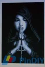 Praying by L.Yuckchuk XSD